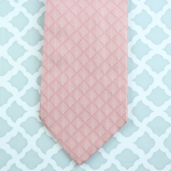 Salvatore Ferragamo Pink Silk Tie - Picture 1 of 3